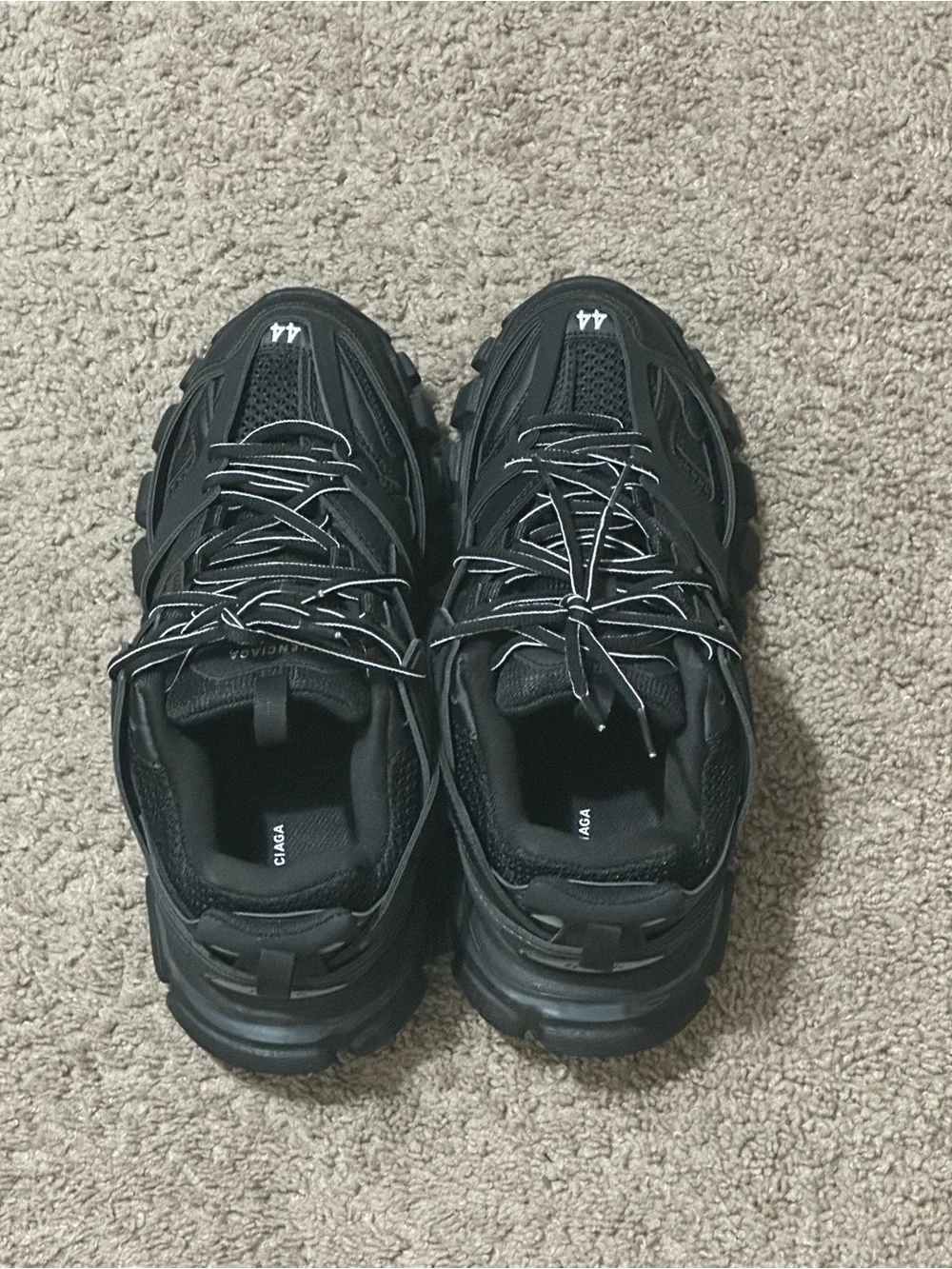 Men's Black Sneakers